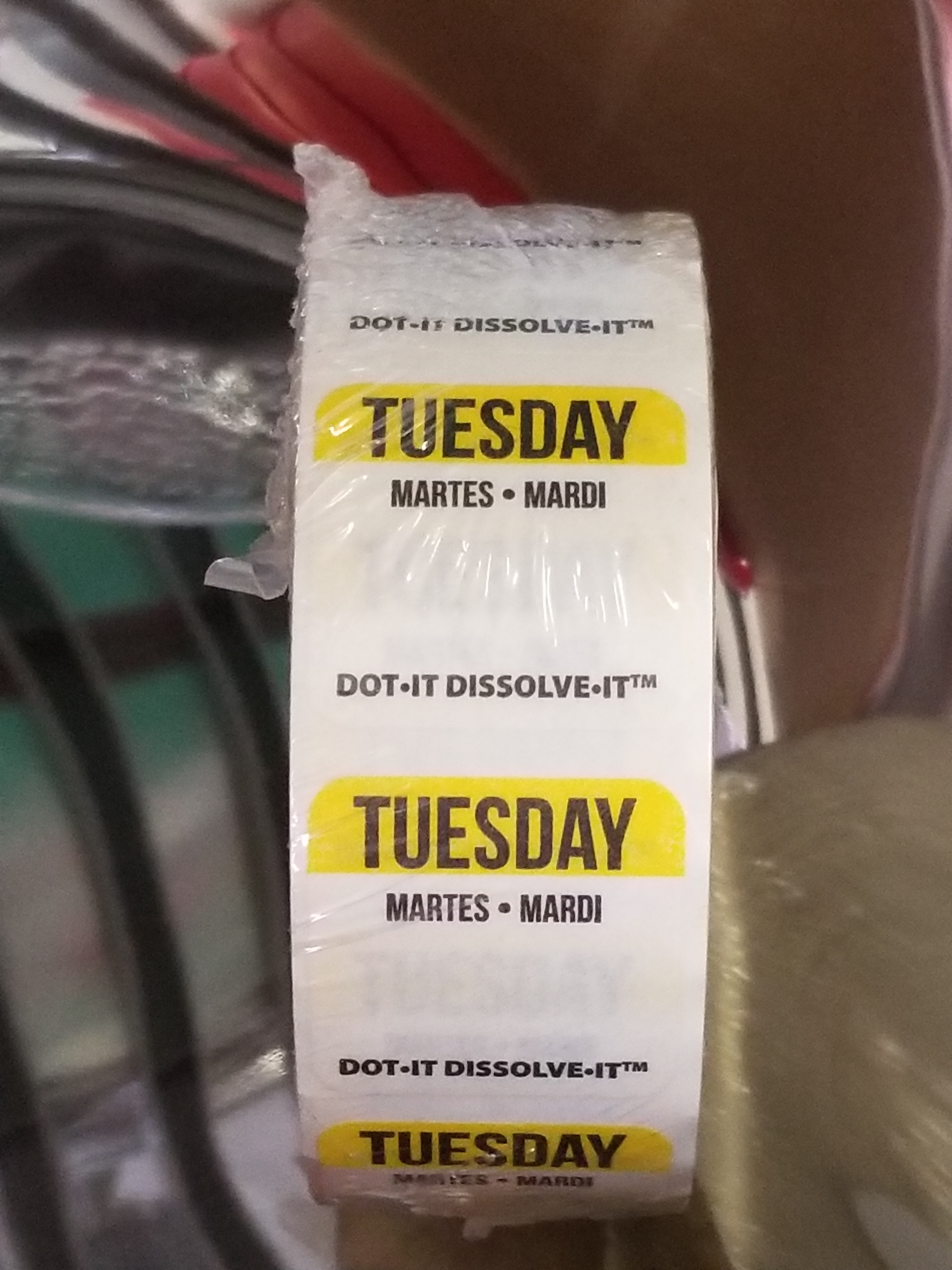 DISSOLVABLE DAY LABELS, TUESDAY, 1,000 CT